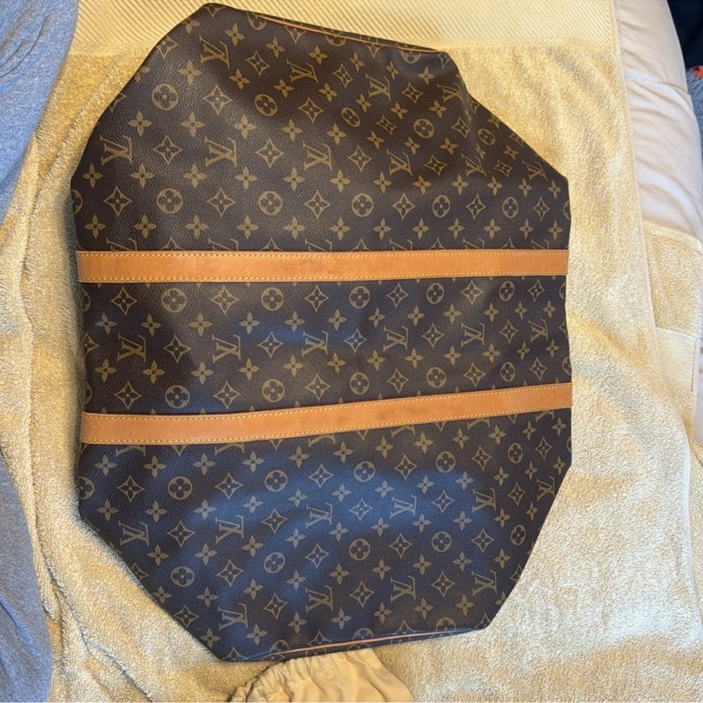 Louis Vuitton🔥 EUC • Keepall 55 (comes with dustbag and luggage tag) - Picture 12 of 12